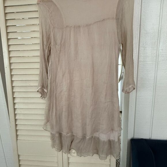 Elegant Beige Lace Mini Dress - Picture 6 of 8